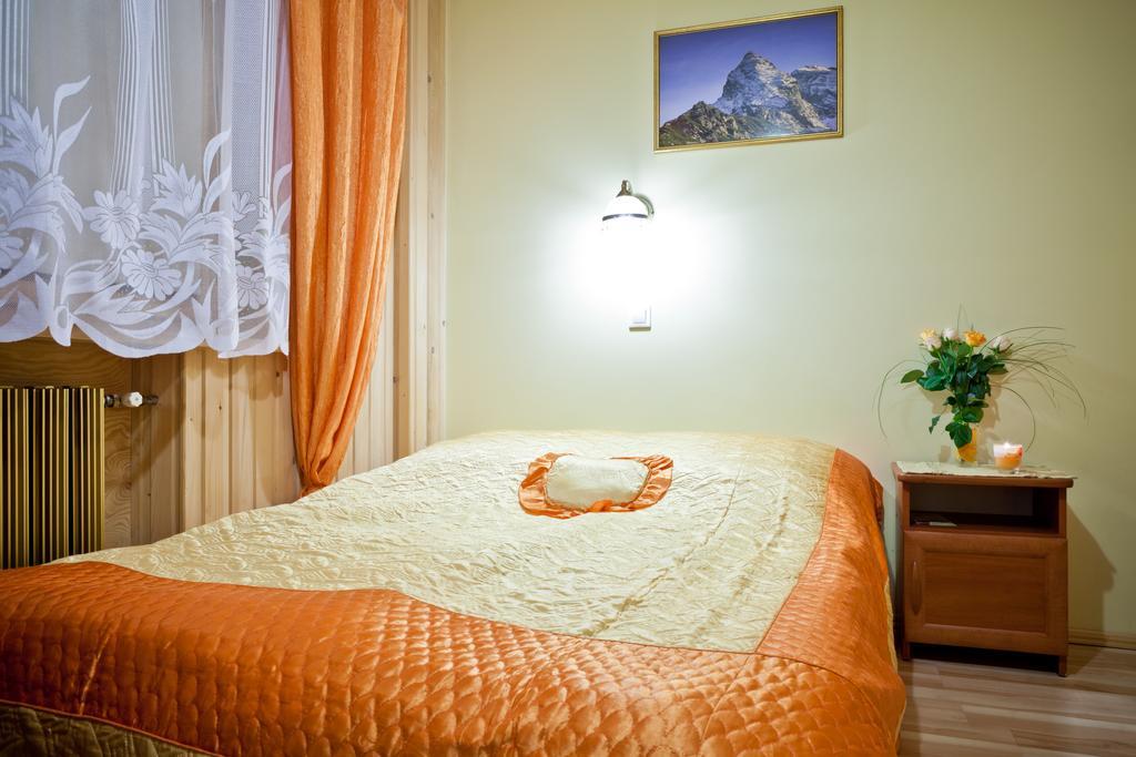 Smyrecek-Centrum Bukowiny Bukowina Tatrzańska Extérieur photo